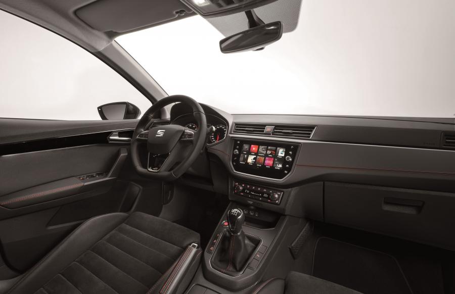Торпедо Seat Ibiza FR TGI 2017 года  (WW) (фото 8 из 34)
